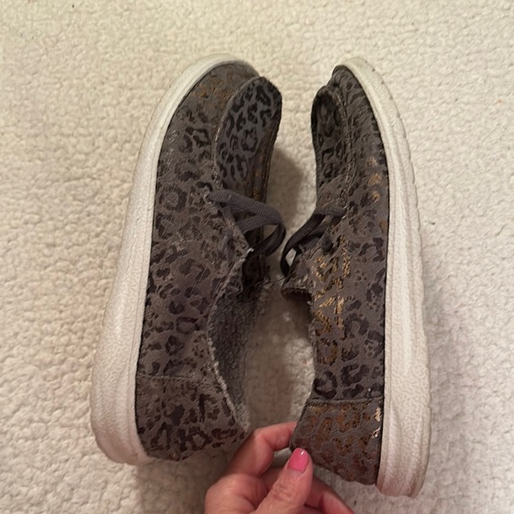 Hey Dude Women's Moccasins in Gray and Gold - Picture 8 of 9